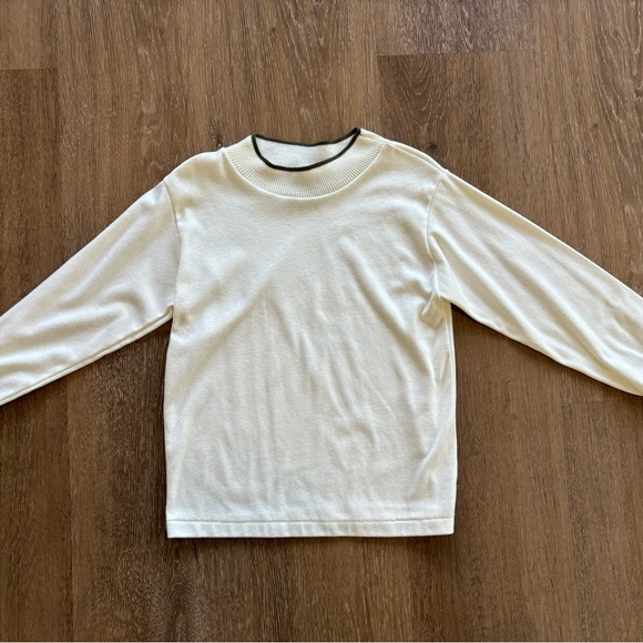 Matching Set - Picture 2 of 6